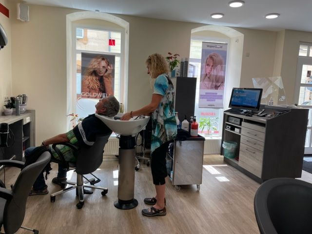 Sebnitzer Friseur und Kosmetik GmbH