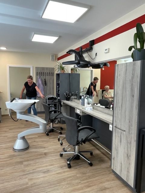 Sebnitzer Friseur und Kosmetik GmbH