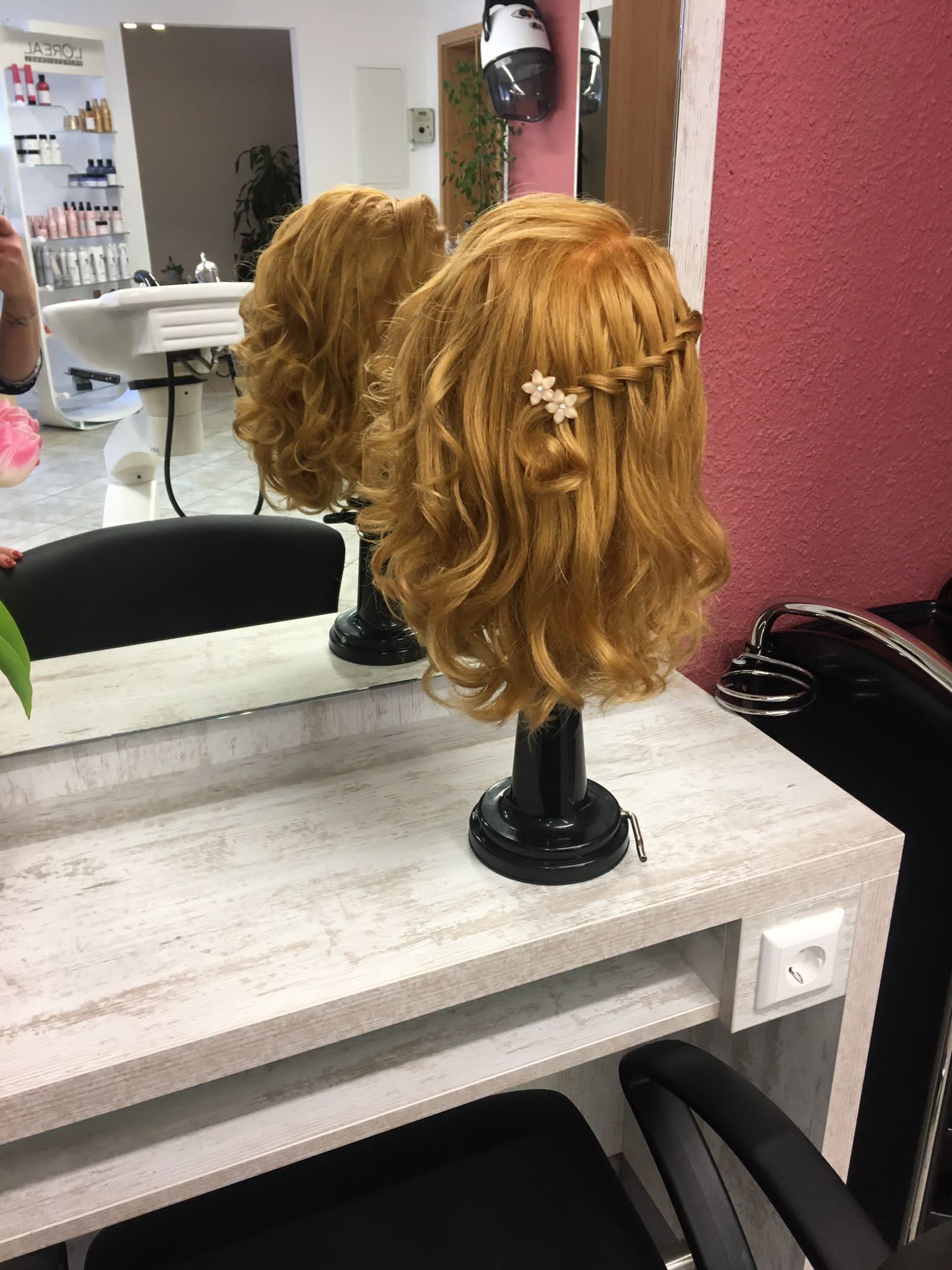 Sebnitzer Friseur und Kosmetik GmbH
