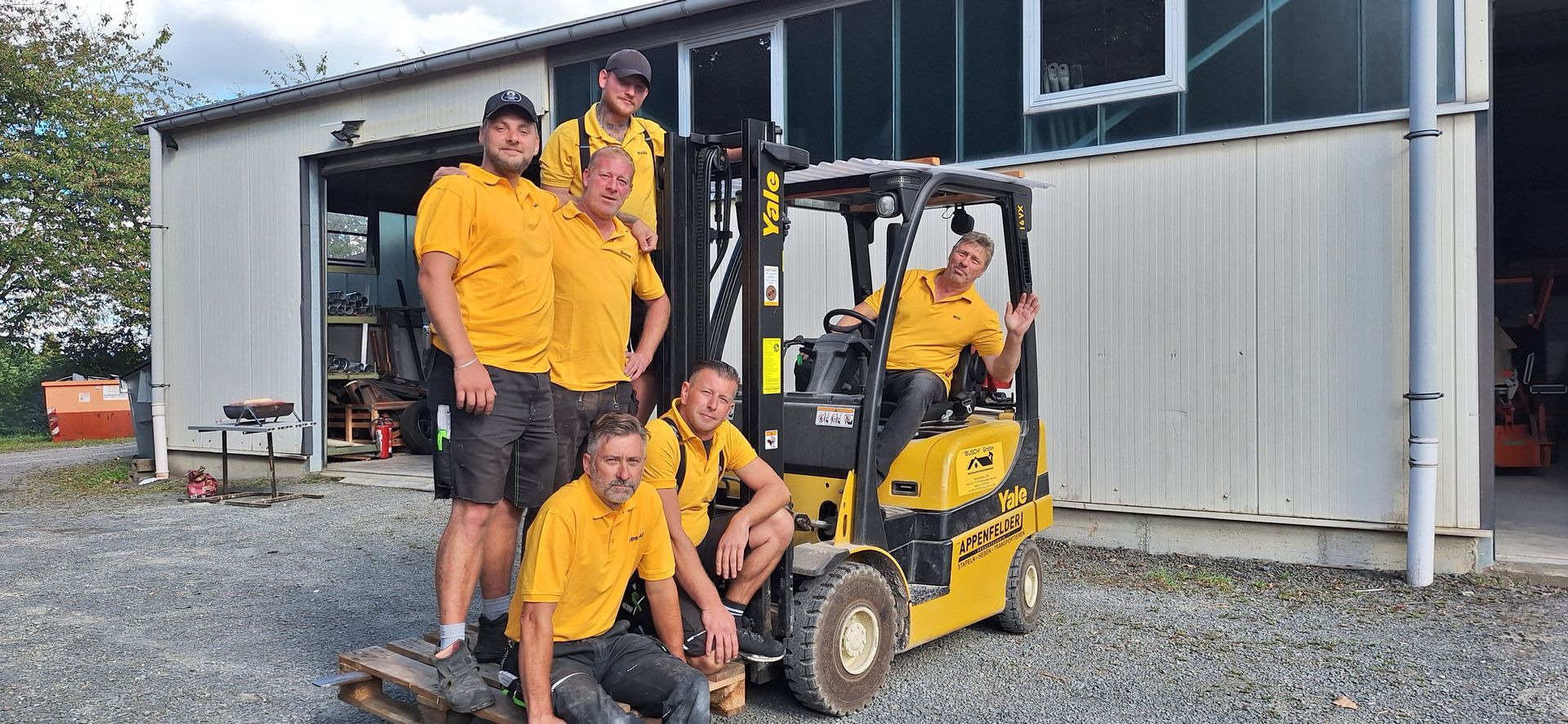 Das Team der Busch Dachdeckerei