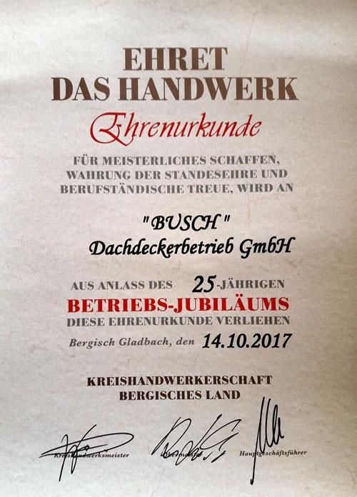 Ein Zertifikat mit der Aufschrift „ehre das handwerk“