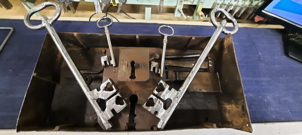 confection clés anciennes