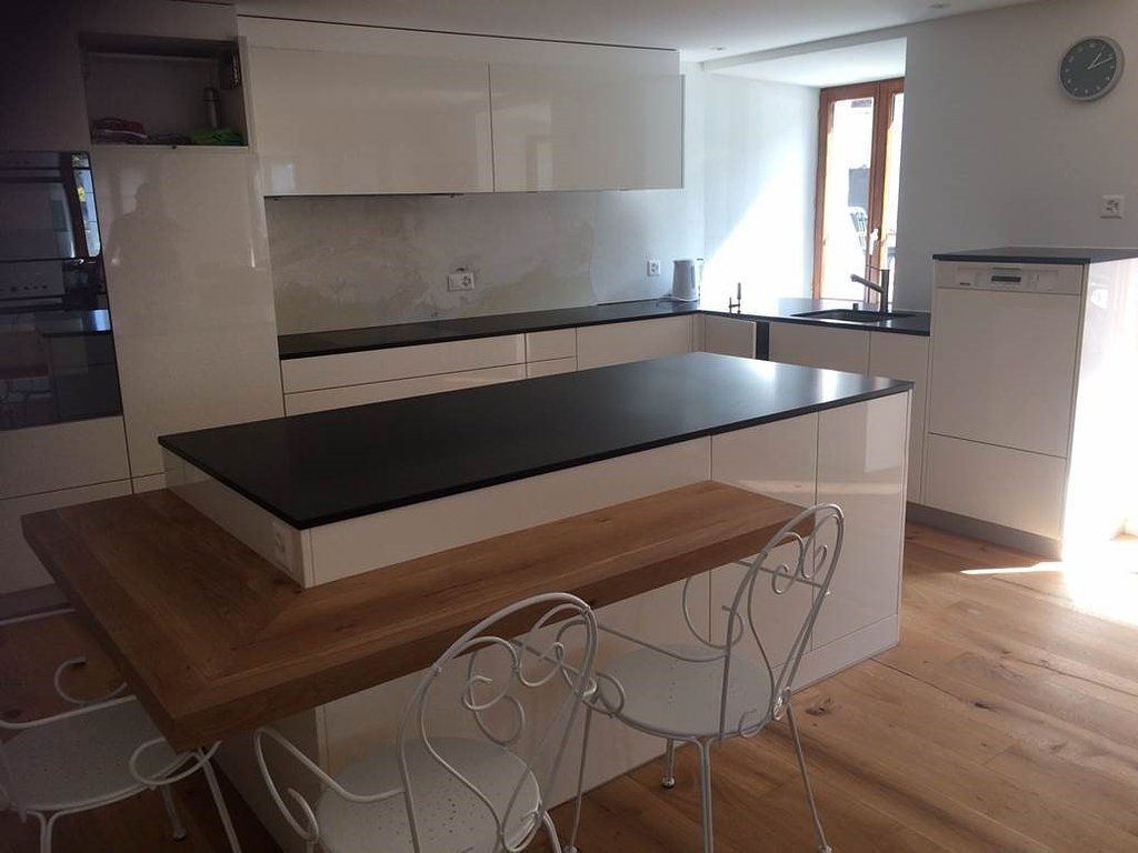 Création de sols et de plans de travail en marbre, pierre, granit et céramique à Bulle - Graniplan SA