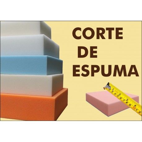 Una pila de bloques de espuma junto a una cinta métrica que dice corte de espuma