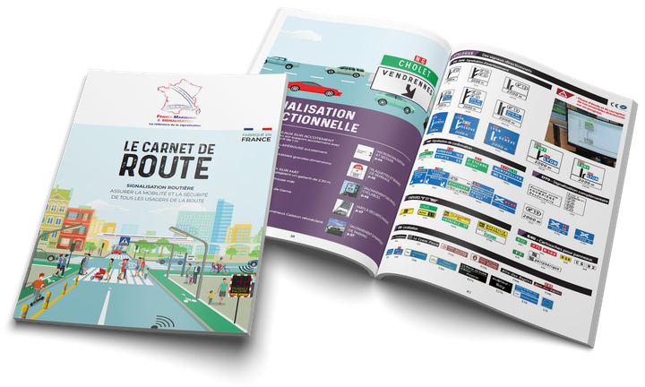 Catalogue ouvert avec la couverture par-dessus, à gauche