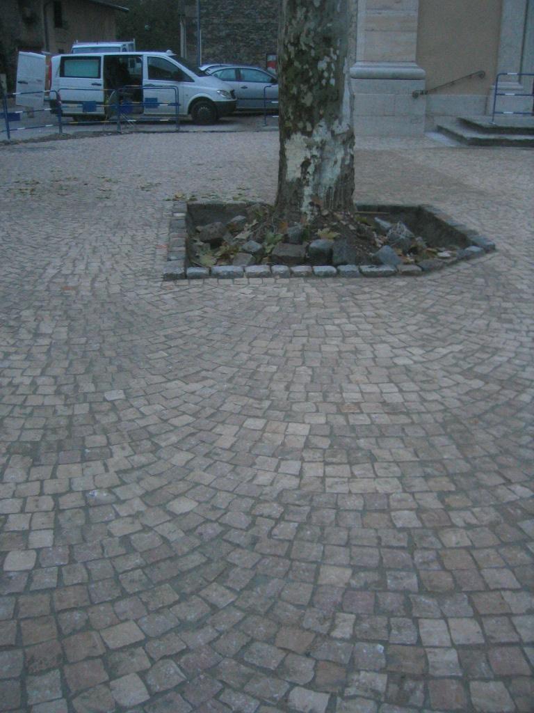 Pose de petits pavés