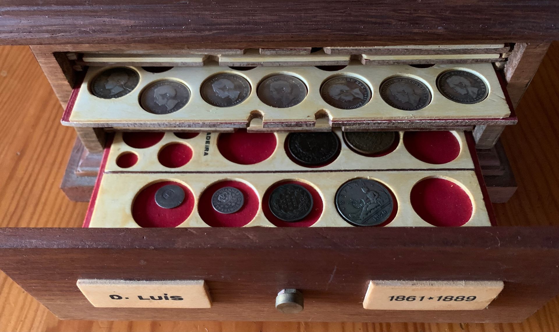 Diogo Cavaleiro Antiguidades