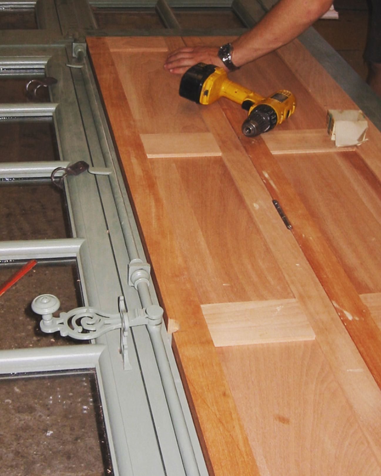 Création d'un volet en bois sur mesure