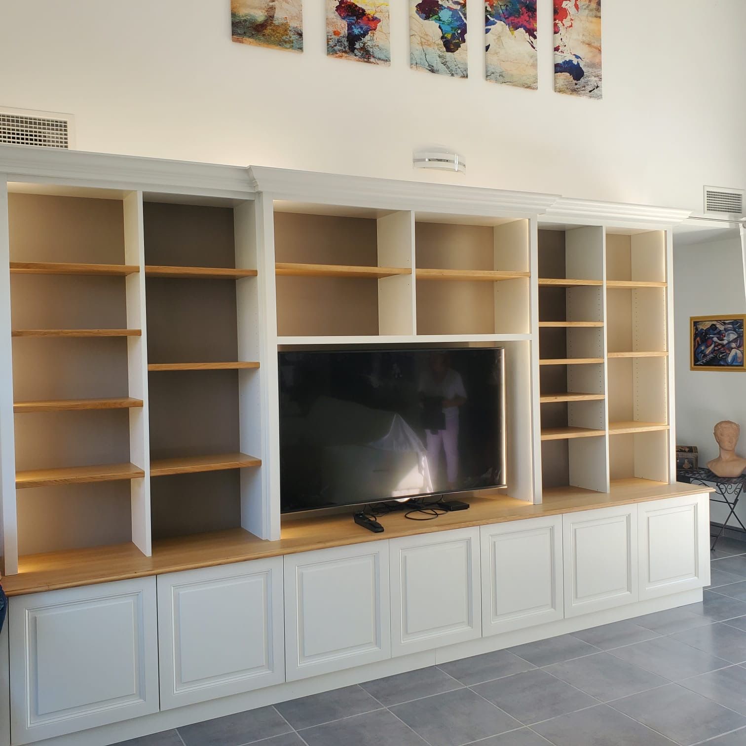 Bibliothèque sur mesure en bois