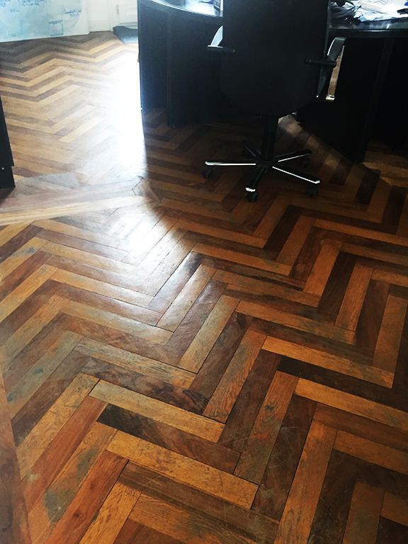 Parquet en point de Hongrie