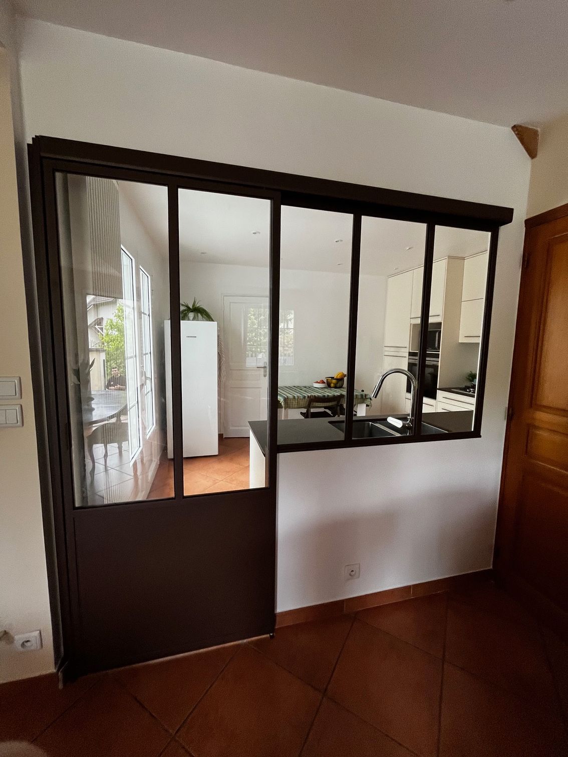 Verrière porte coulissante en métal