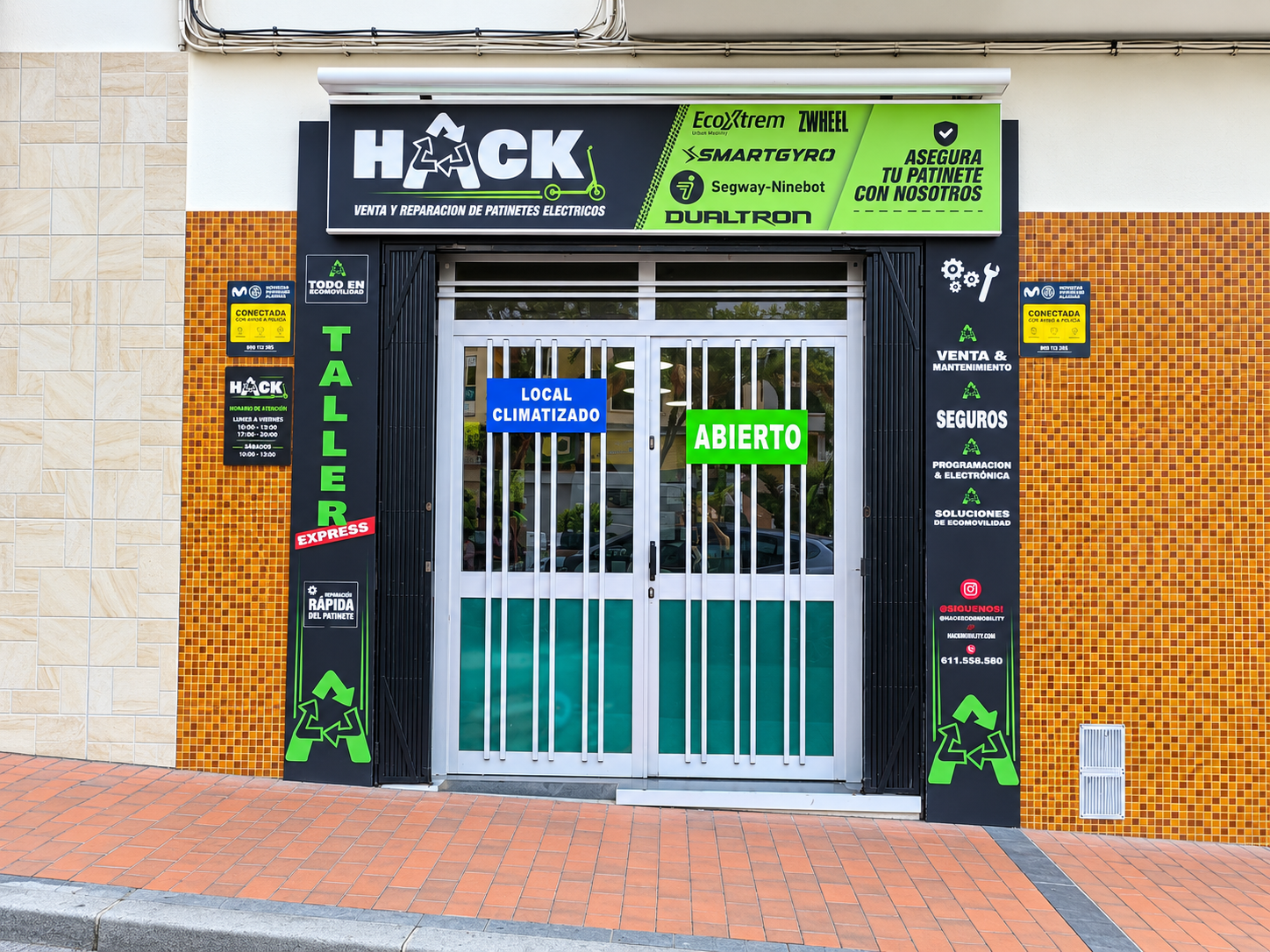 Fachada de Hack Ecomobility, tienda y taller de patinetes eléctricos en San Isidro, Tenerife.