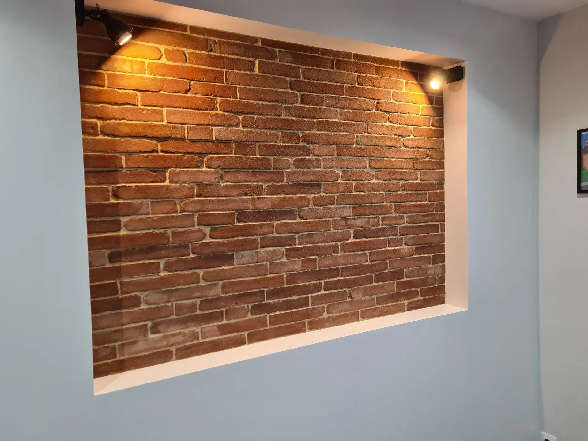 Création d'une niche avec briquettes