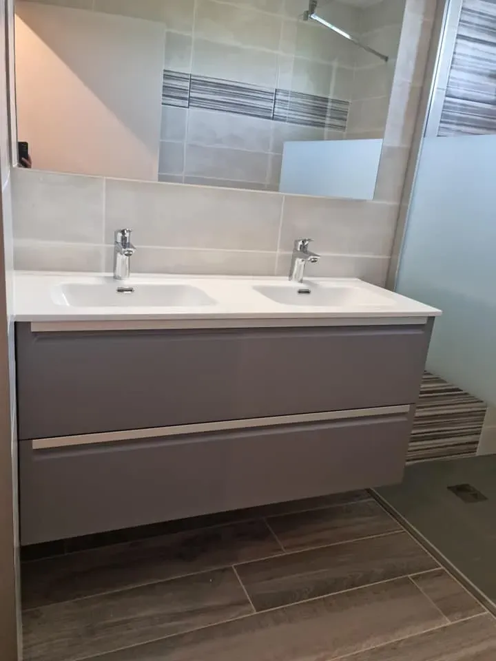 Rénovation de salle de bains (2) - Après