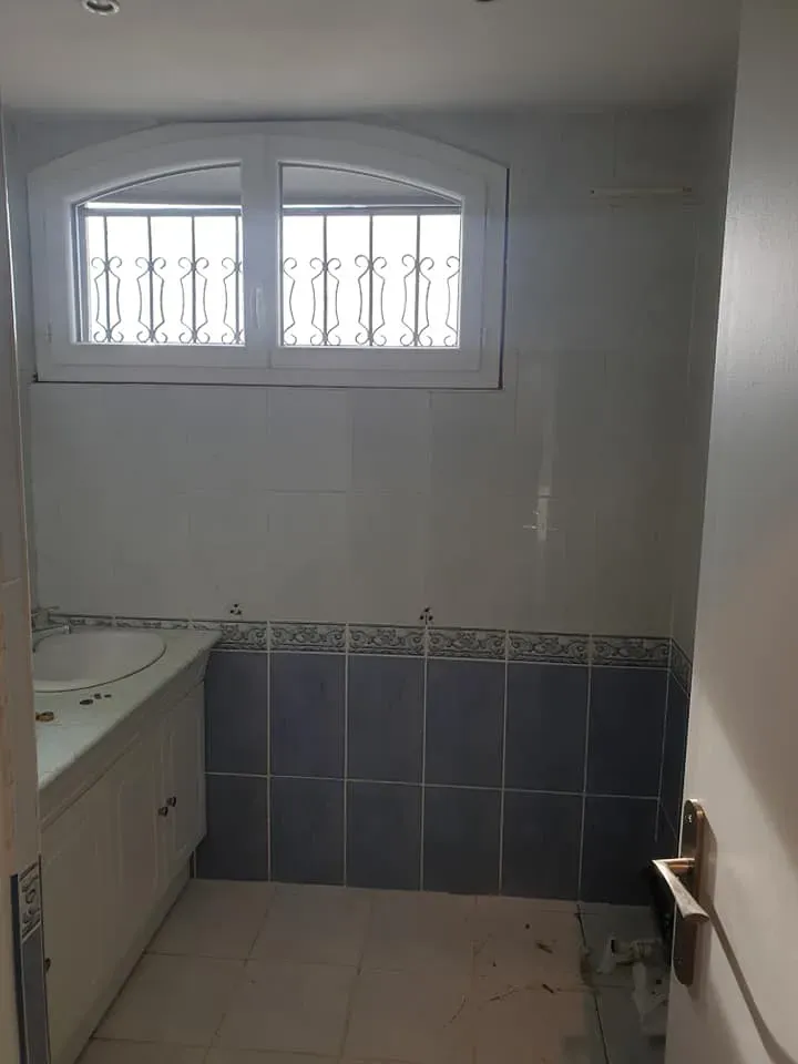 Rénovation de salle de bains (1) - Avant