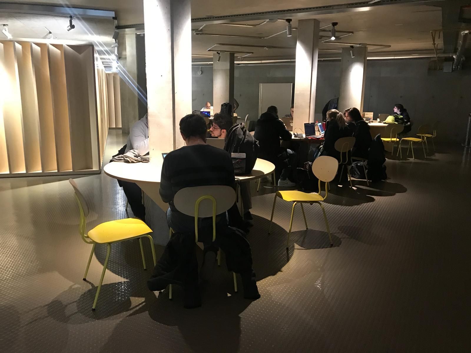 Heigvd-Carré mambô