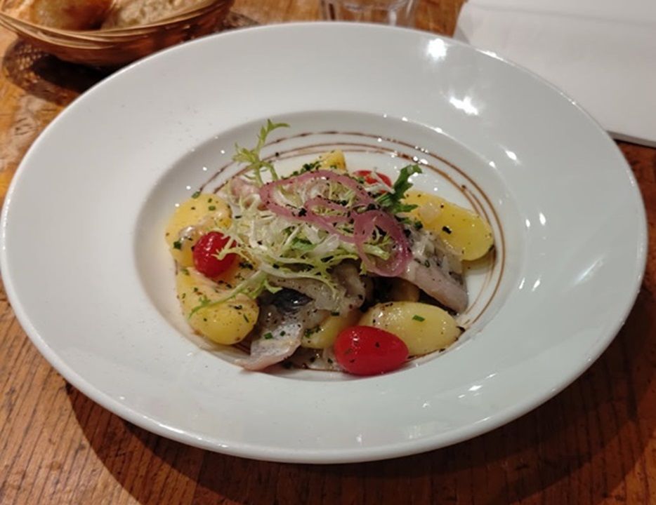 Une assiette de salade fraiche