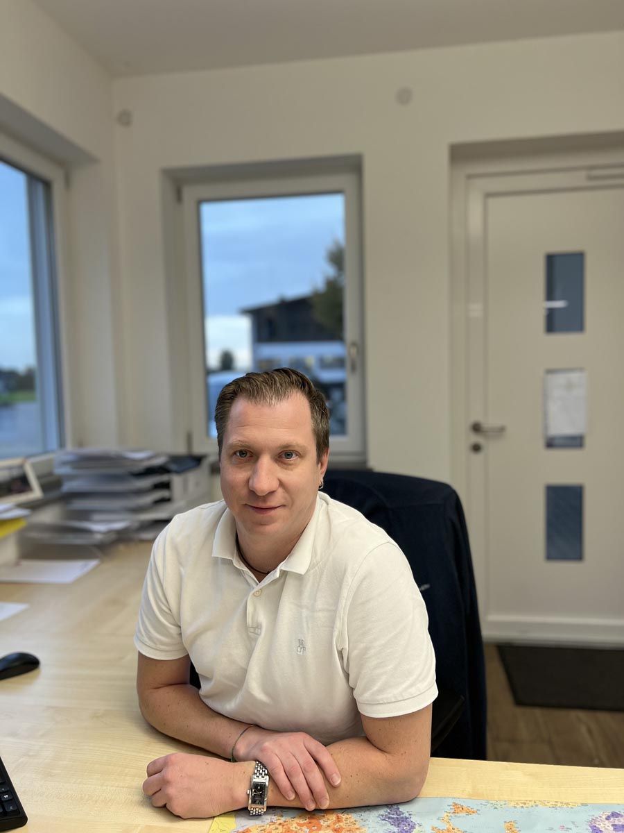 Markus Bliemetsrieder Geschäftsführer, Disposition Export D-I bei Suerkemper Logistik GmbH Markus Bliemetsrieder Geschäftsführer, Disposition Export D-I bei Suerkemper Logistik GmbH