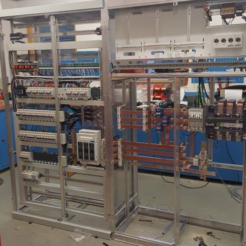 Banco di lavoro idraulico per barre in rame