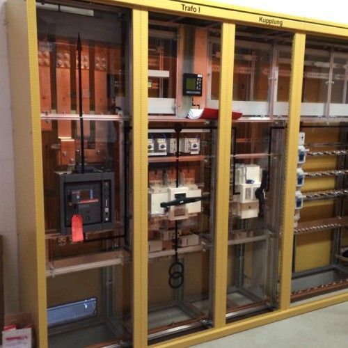 Banco di lavoro idraulico per barre in rame