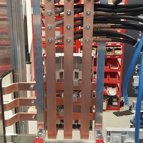 Banco di lavoro idraulico per barre in rame