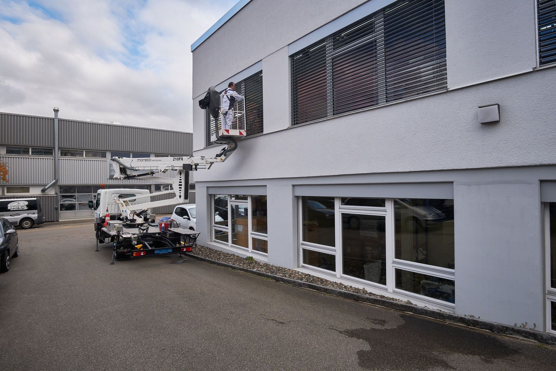 DONAG Wohnungs + Gebäudereinigungen