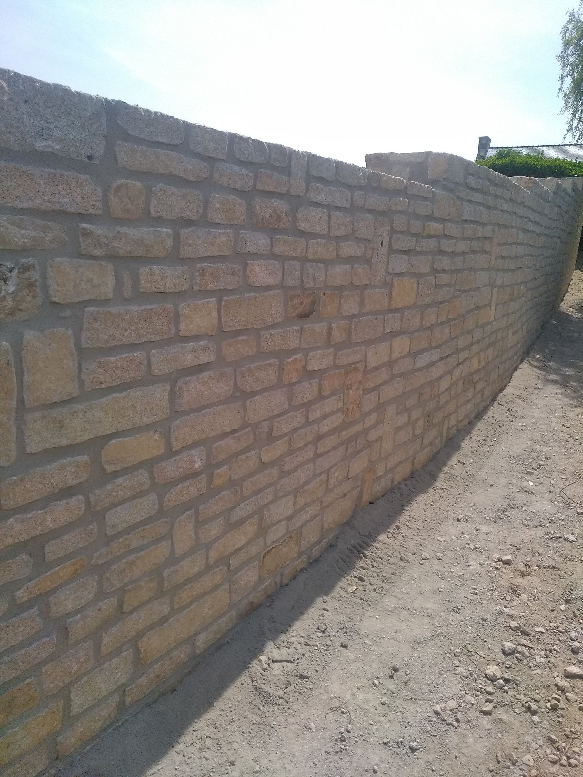 Réalisation d'un mur en pierres