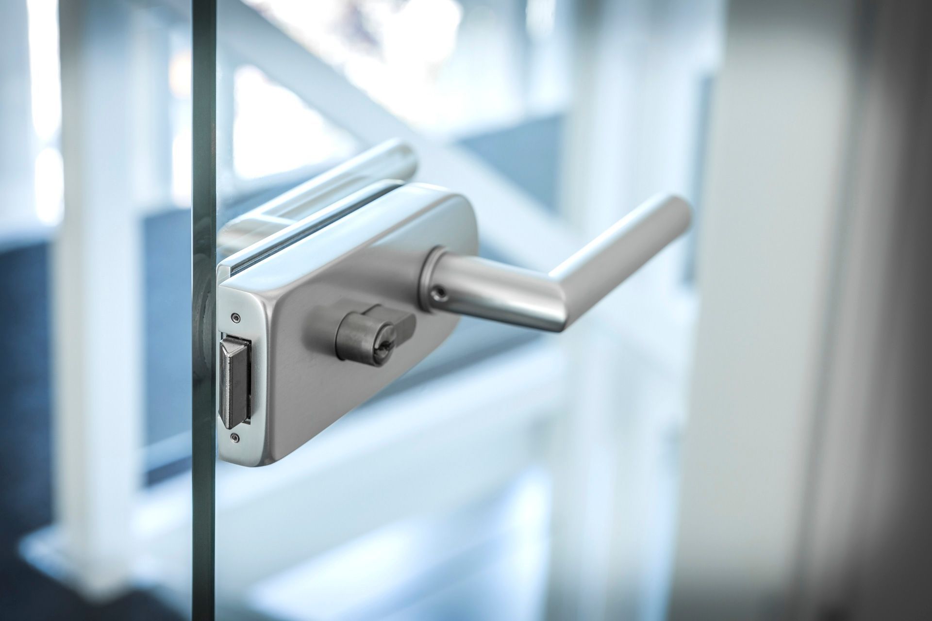 Einbau von Fenstern und Haust&uuml;ren bei Trittau: Welche Variante passt zu Ihnen?