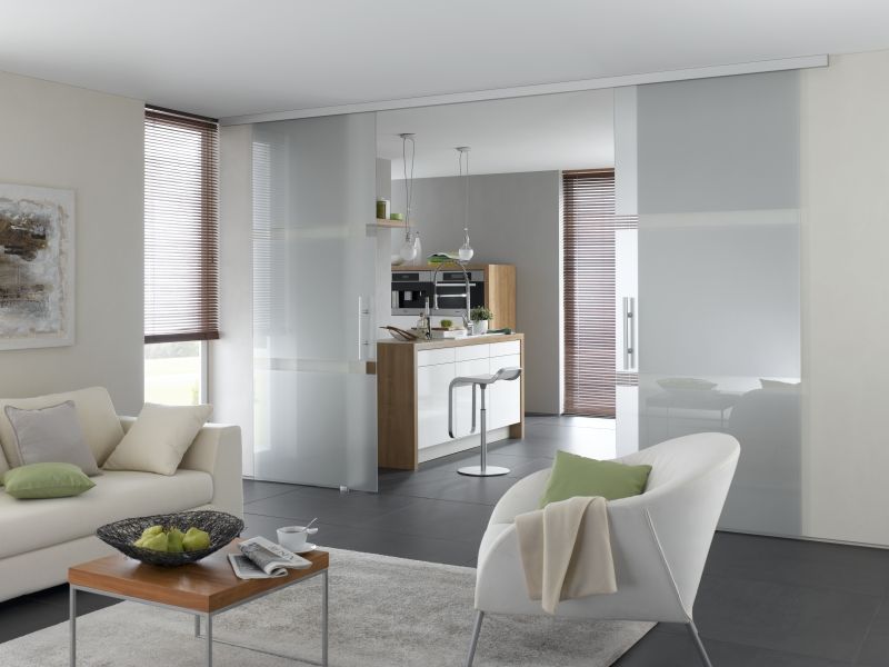 Glaserei Torsten Schilbach in Sandesneben Leistungen Ganzglas-Schiebetüren 02