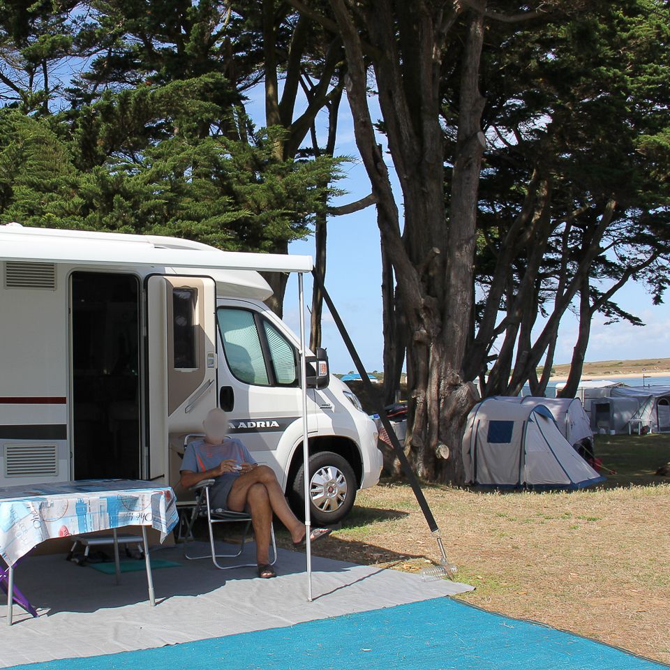 Emplacement pour camping-car