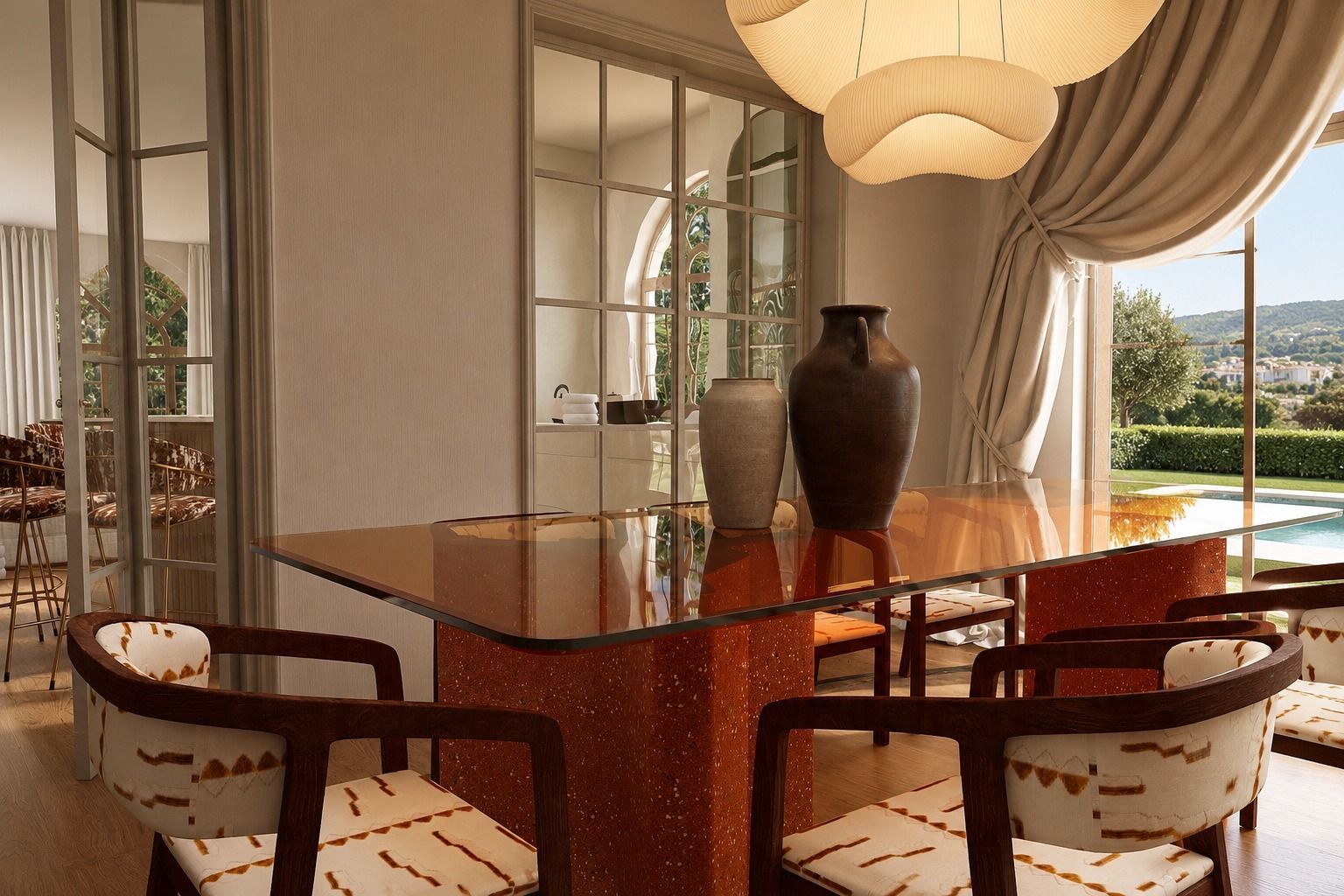 Salón de una villa mediterránea decorado en home staging con mobiliario equilibrado y luz natural