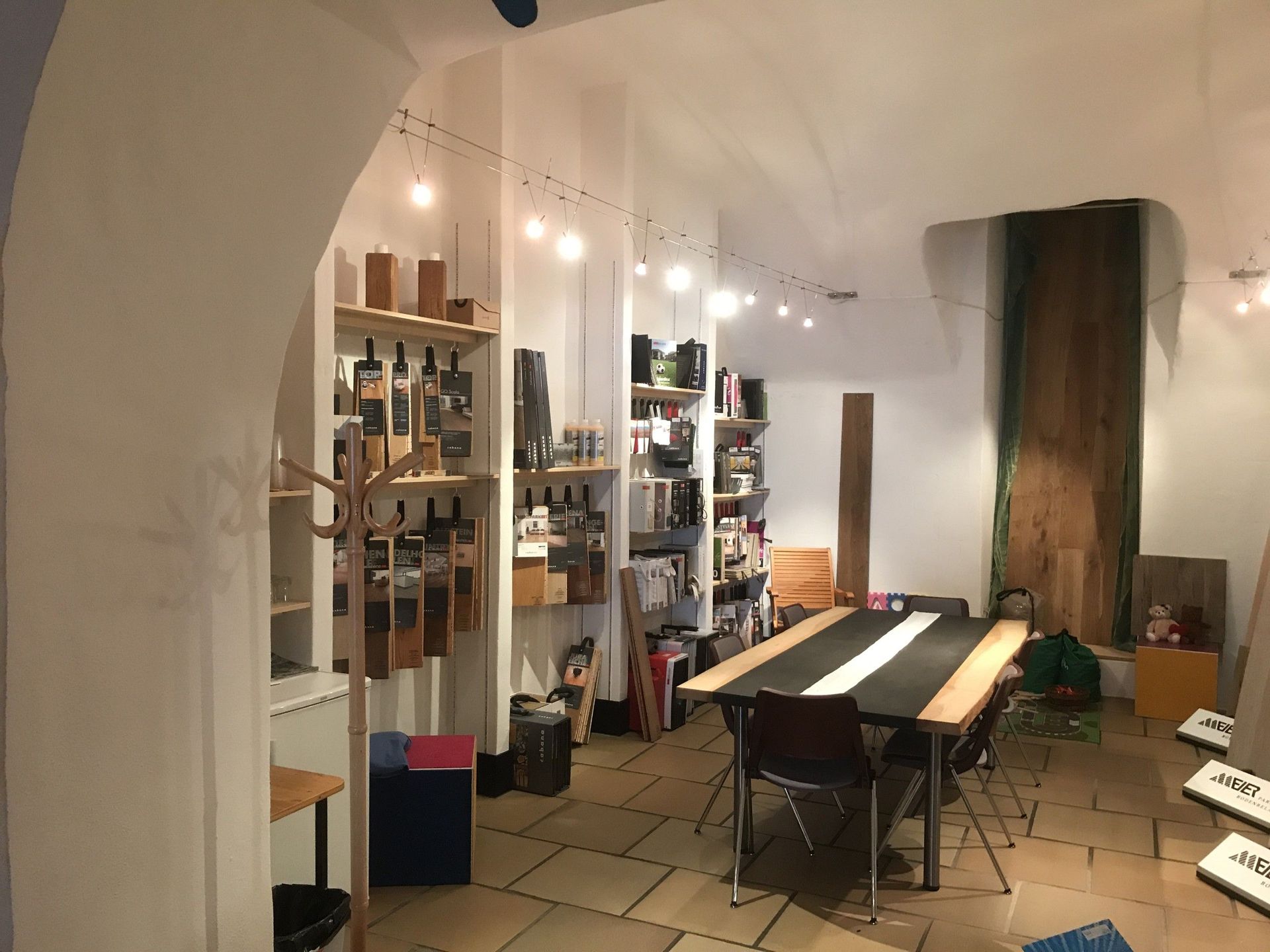 Ausstellungsraum - Meier GmbH Parkett Bodenbeläge