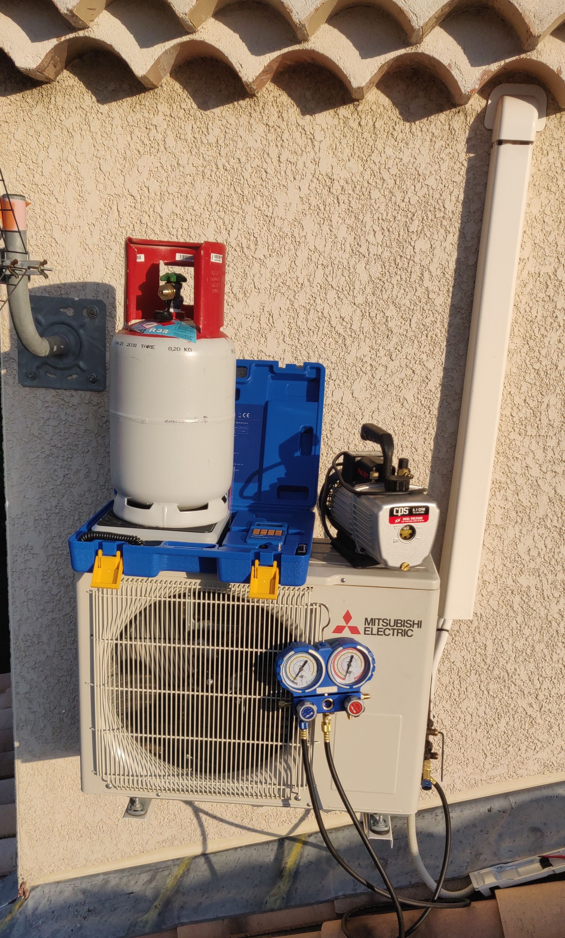 Mise en service de climatiseur.