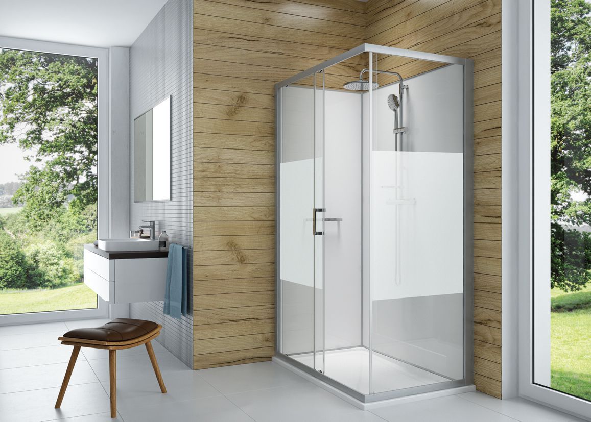 Cabine de douche et sèche-serviettes