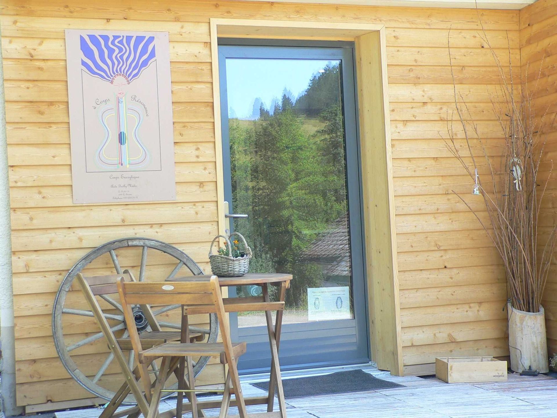 nos-realisations-galerie-photos-la-coupe-energetique-salon-energetique-du-cheveu-a-corps-et-résonance-aude-bailly-le-brassus-vallee-de-joux-vaud