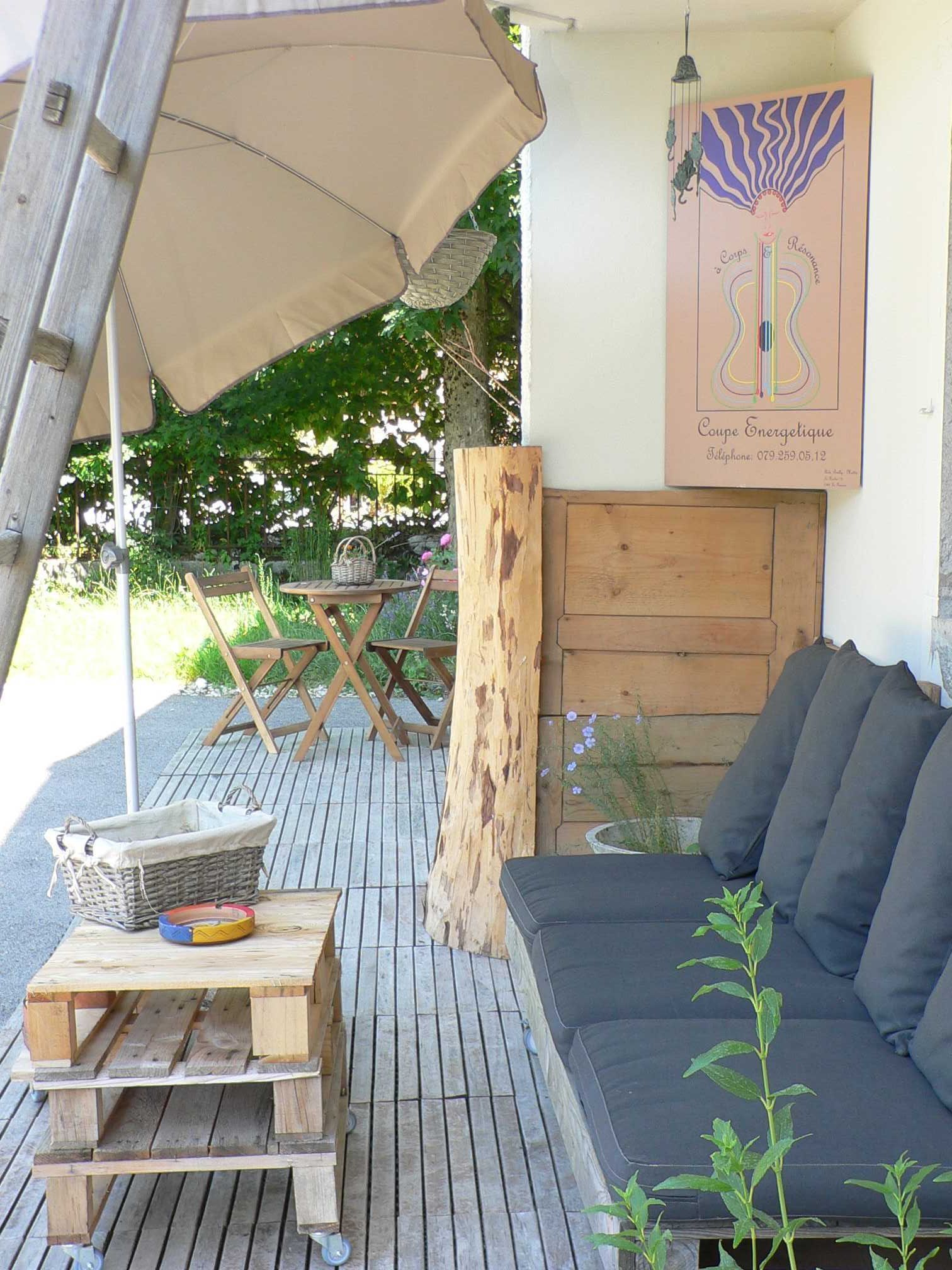 nos-realisations-galerie-photos-la-coupe-energetique-salon-energetique-du-cheveu-a-corps-et-résonance-aude-bailly-le-brassus-vallee-de-joux-vaud