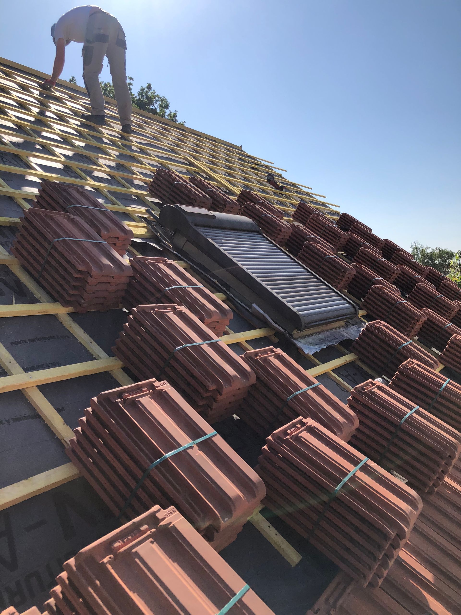 Rénovation de toiture en tuiles de terre cuite