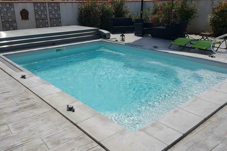 PISCINES PRESTIGE POLYESTER