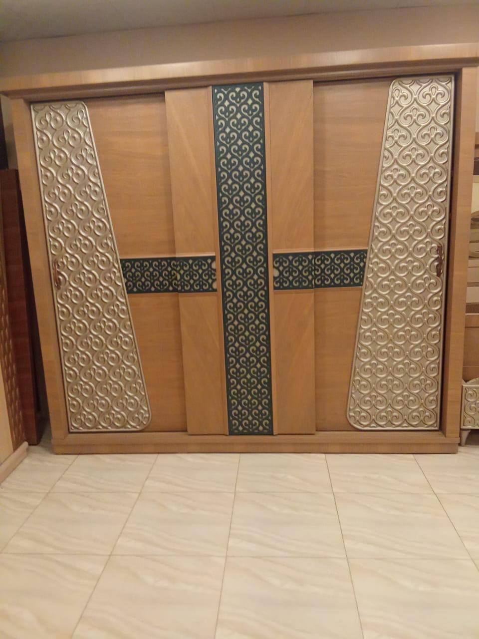 الواجهات الخشب