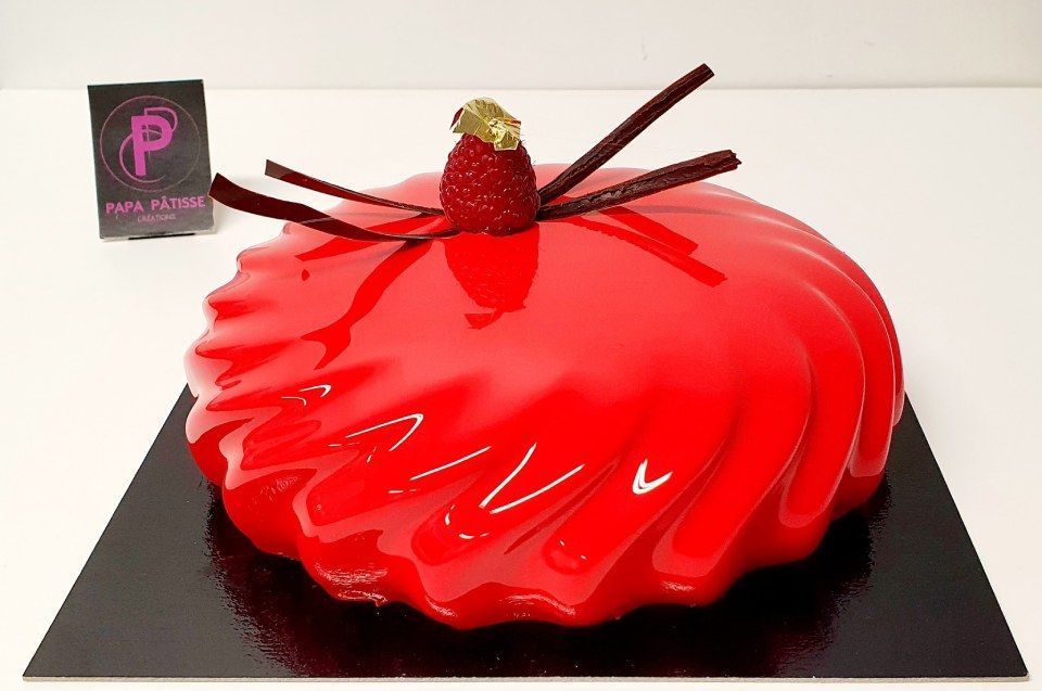 gâteau d'anniversaire à la fraise