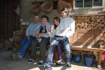 English Setters - Running To Stand Still