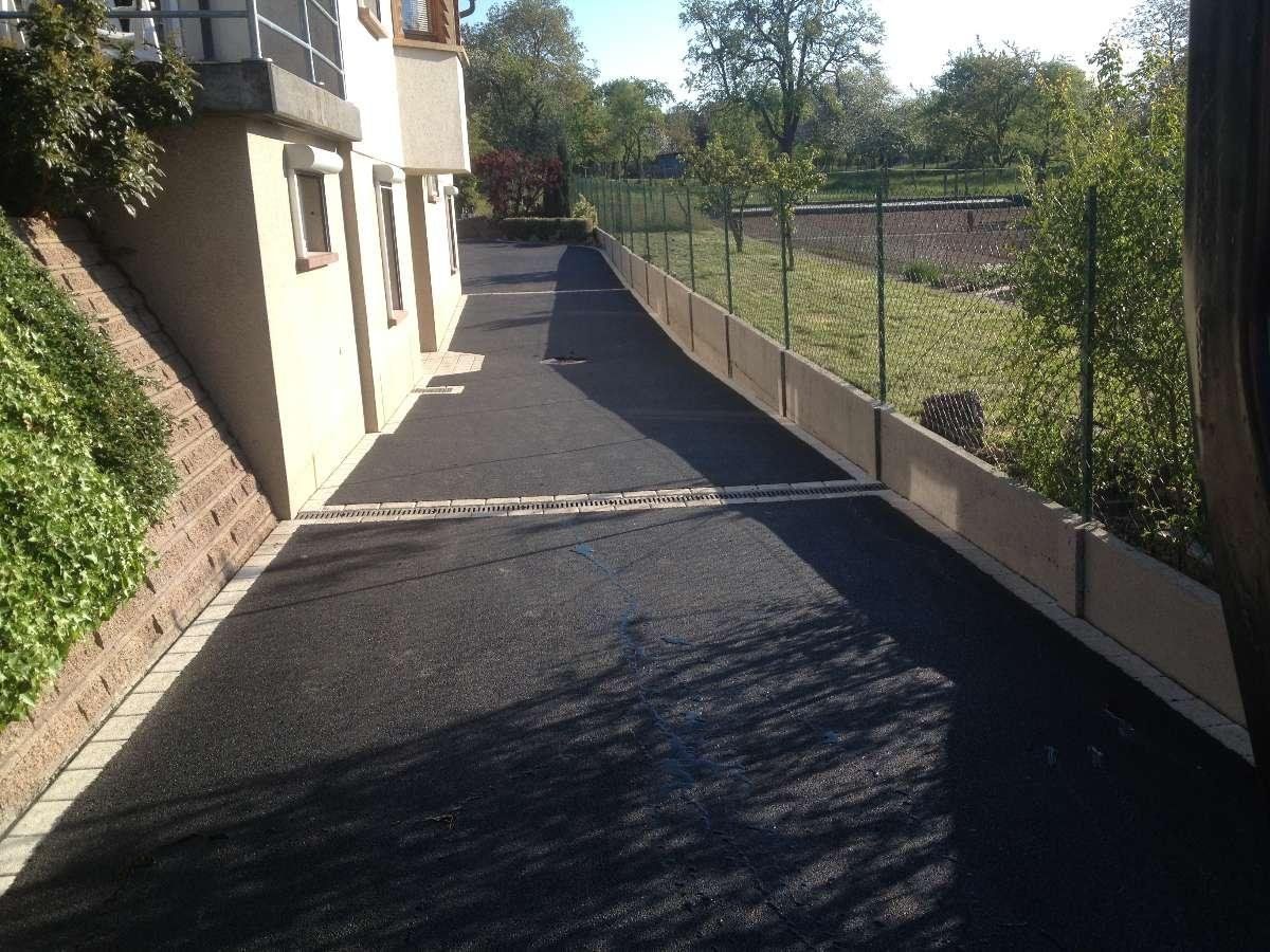 Jean-Claude Glath T.P. propose la location d'engins avec chauffeur en Alsace