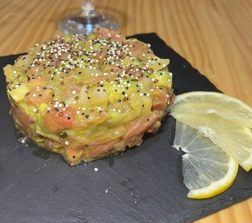 tartar de salmón