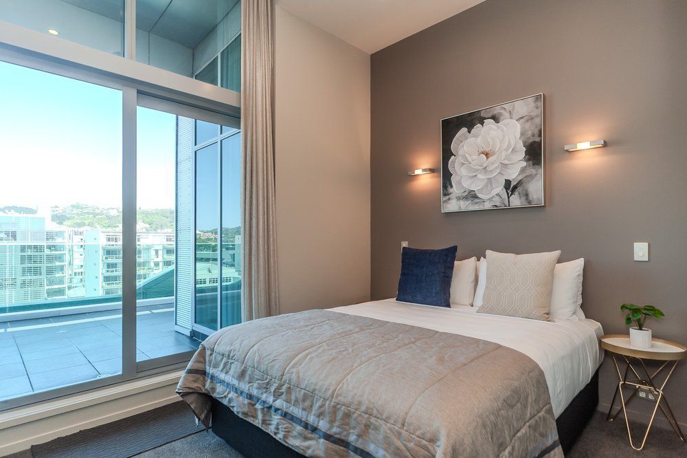 70 Tory - Penthouse Bed