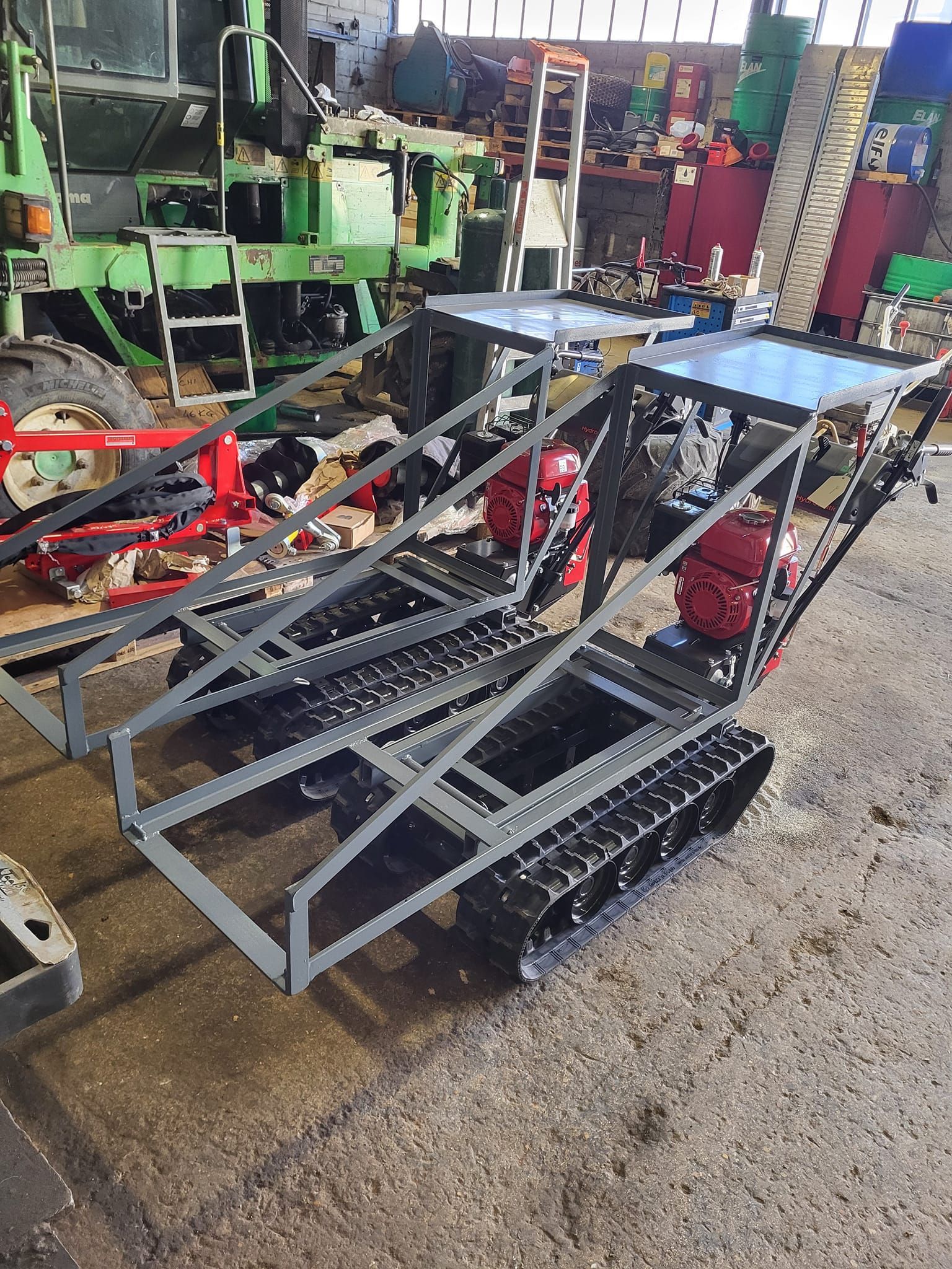 Un transporteur de charge sur chaine