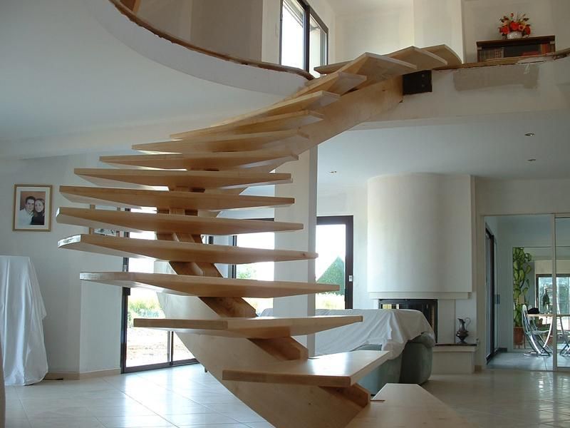 Escalier sans rampe