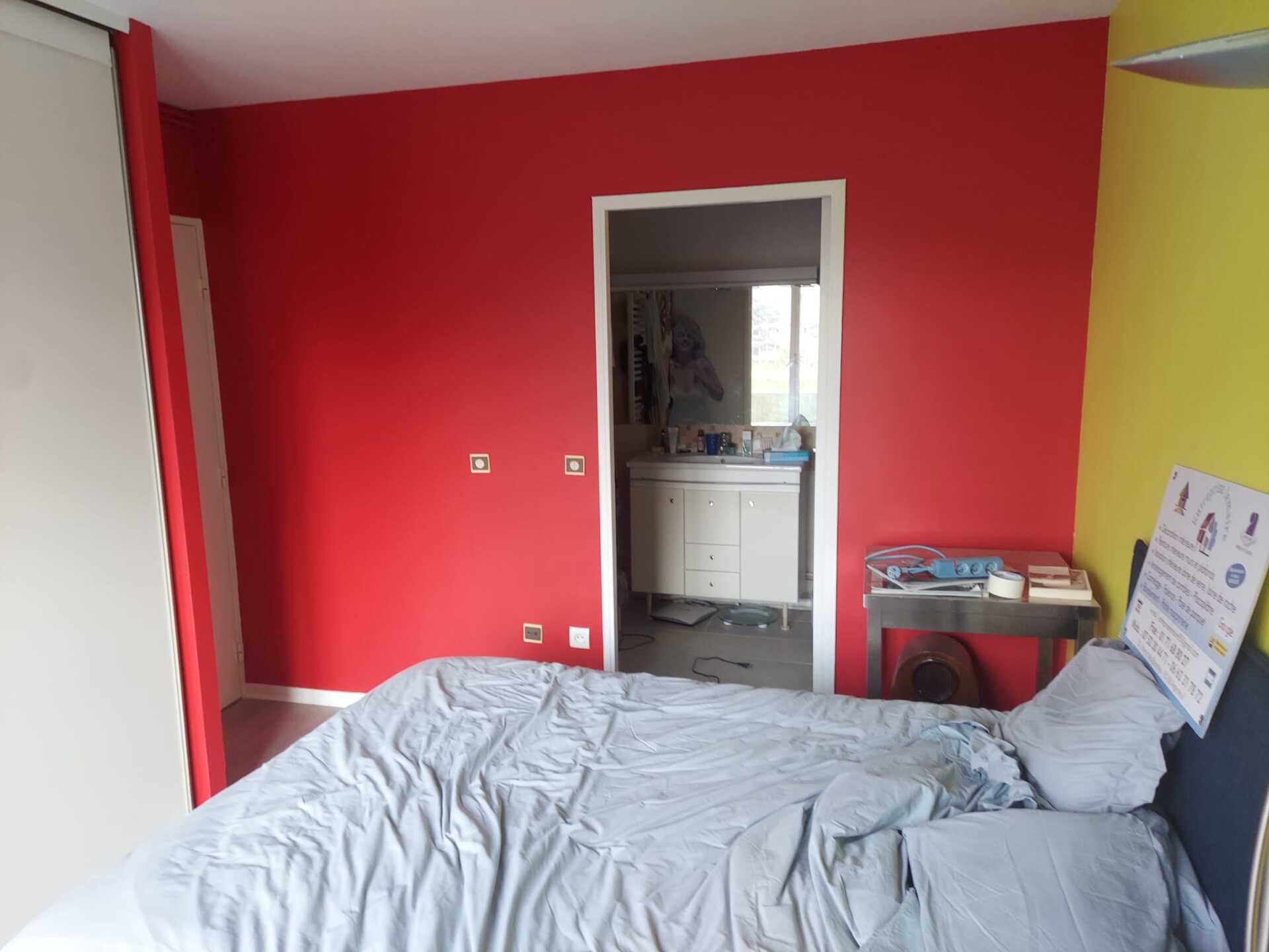Mur peinture rouge