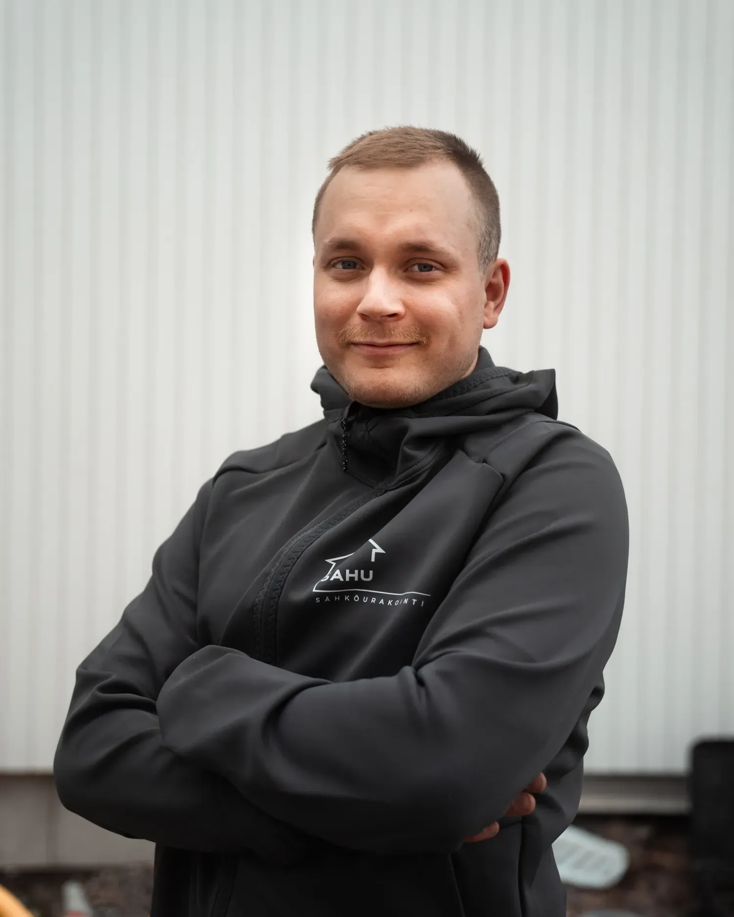 Asentaja Sahu oy henkilökuva