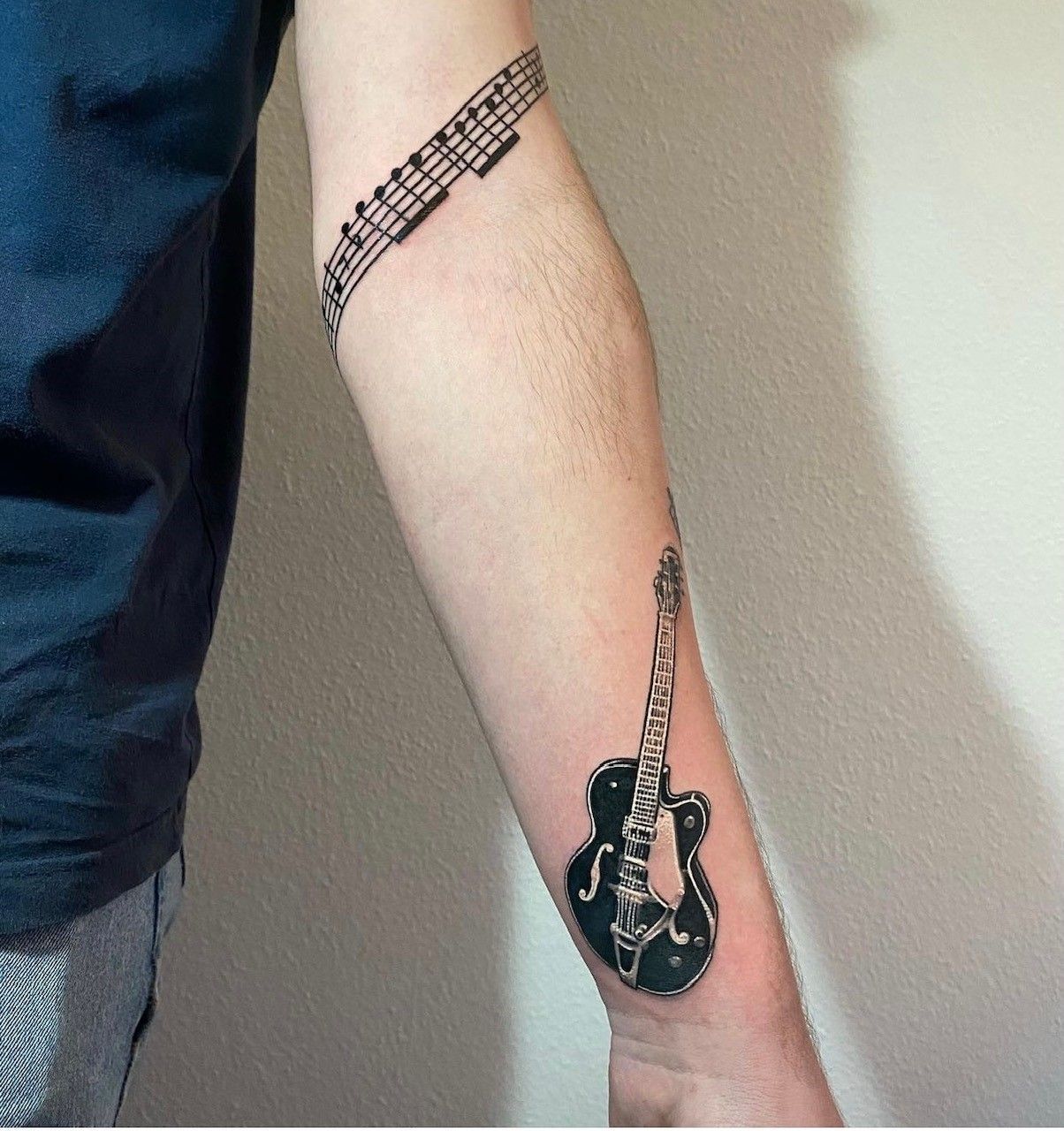 Tattoo Galerie - Art and Tattoo Basel - Basel