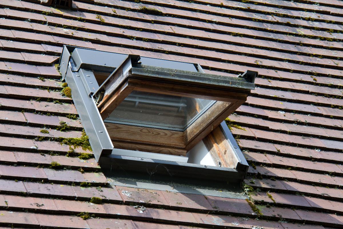 Remplacement de vos fenêtres de toit pour une meilleure isolation